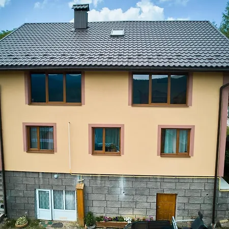 Gazdіvska Hata Jaremče