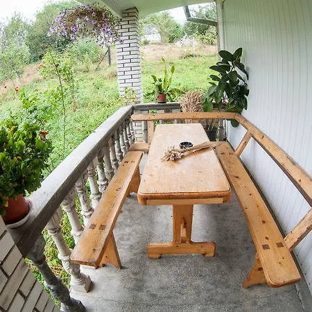 Konukevi Gazdіvska Hata