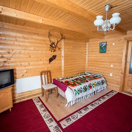 Konukevi Gazdіvska Hata *