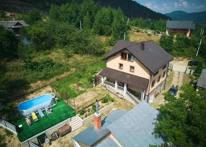 Konukevi Gazdіvska Hata *