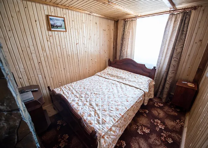 Konukevi Gazdіvska Hata Yaremche