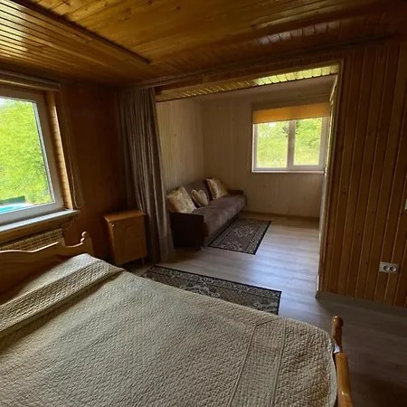 Gazdіvska Hata Guest House *