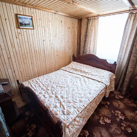 Guest house Gazdіvska Hata Guest House Yaremche