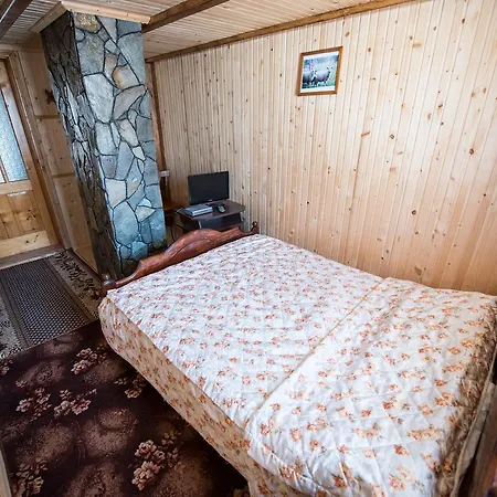 Gazdіvska Hata Guest House *
